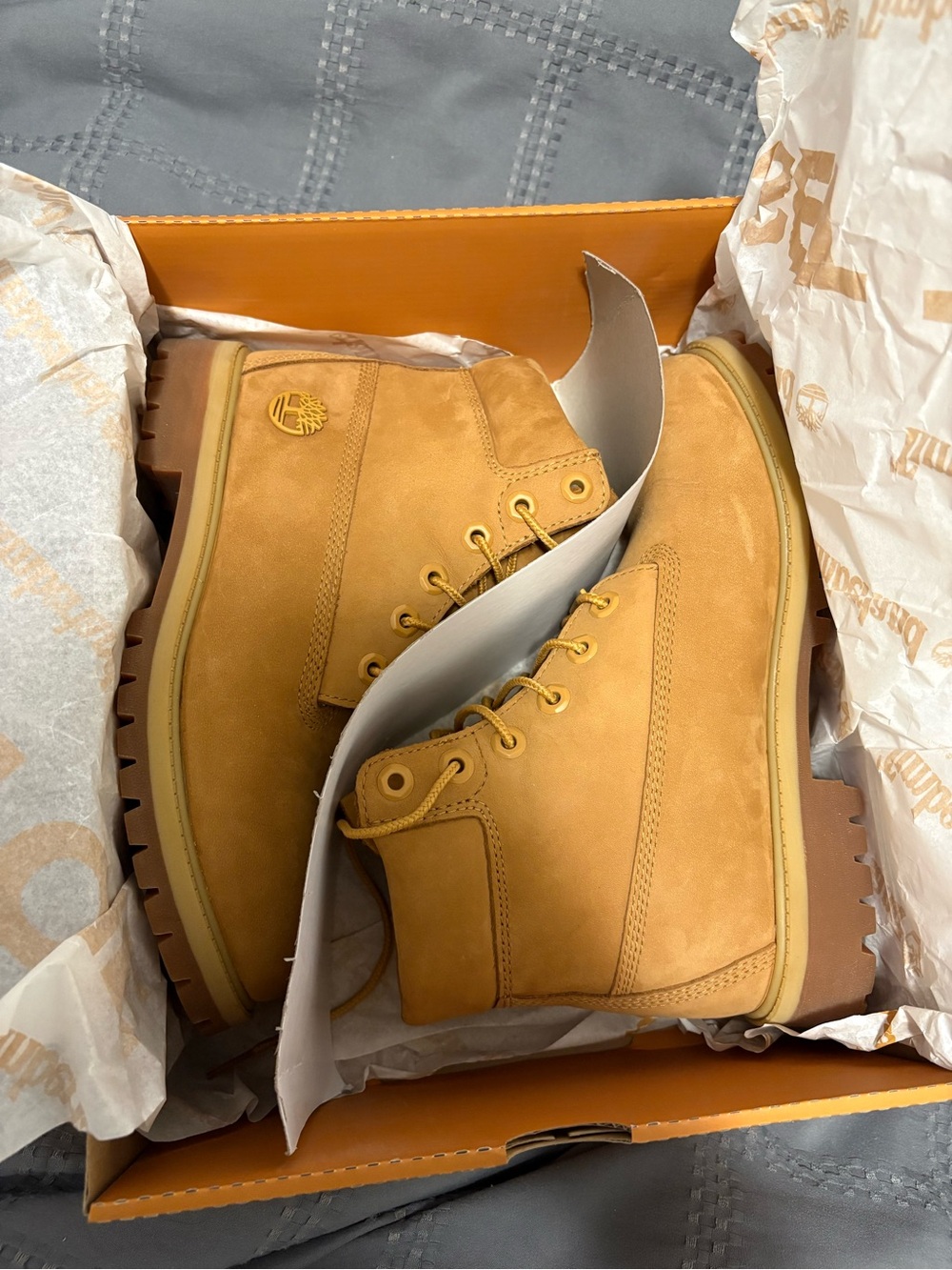 Timberland Wheat Nubuck Boot - Classic Tan